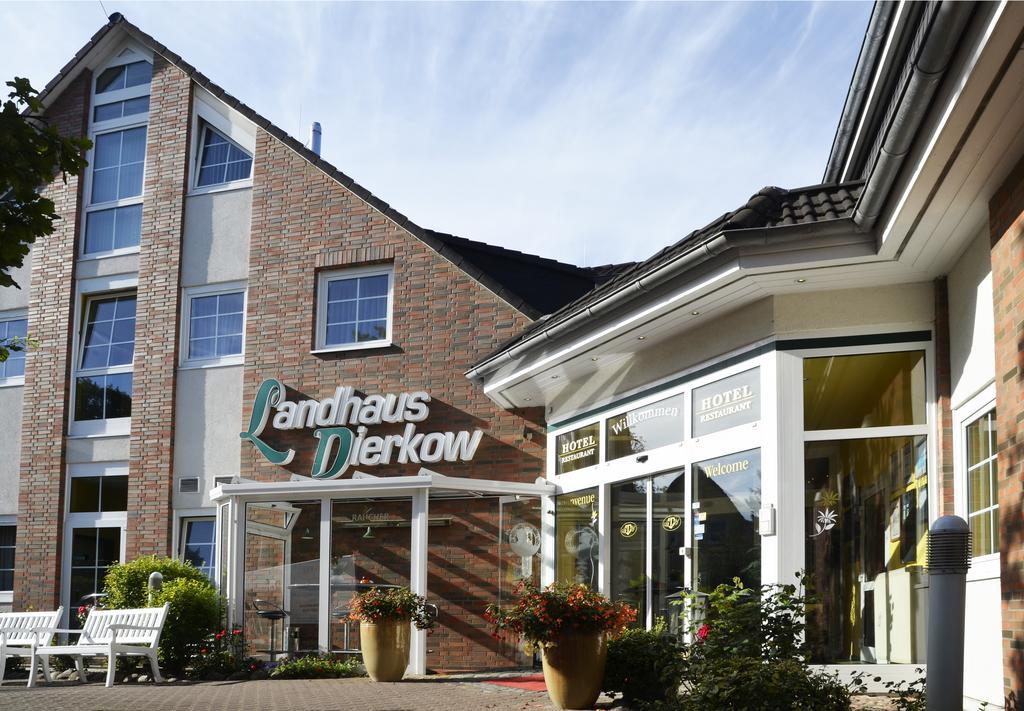 Hotel Landhaus Dierkow Rostock Exterior foto